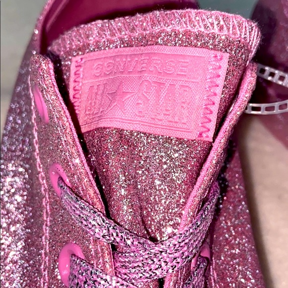 [ CONVERSE ] Glitter Pink Shoes / Size 9 - Picture 4 of 7